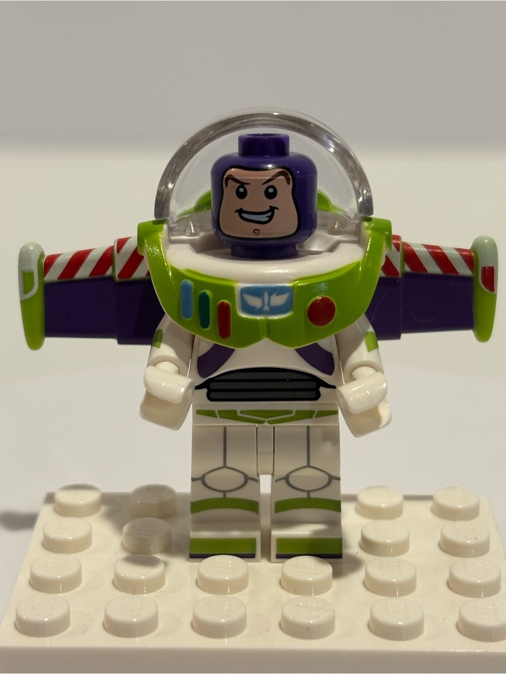 LEGO Disney Buzz Lightyear Minifigure